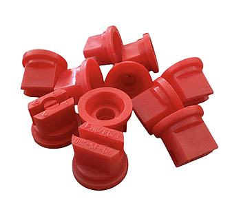 Роспилювач плоскоструйний форсунки обприскувача 04 (червоний) (АР04110)