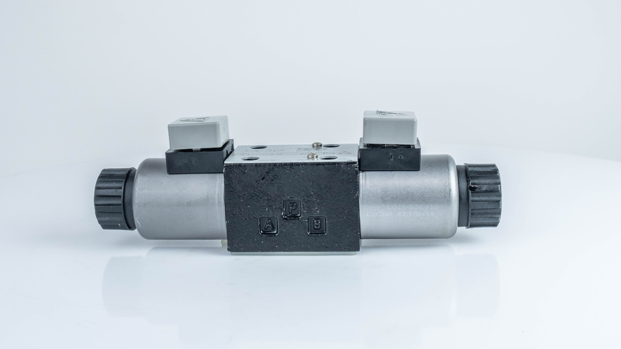 Гідророзподільник DHZE-A-071-L1/6 10 пропорційний, ДУ-6, Qmax 50 л/хв, Pmax 350 Бар, Atos