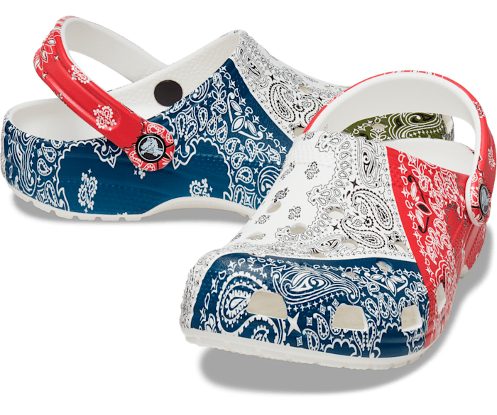Crocs Classic Bandana Clog сабо жіночі крокс із принтом бандана, оригінал.