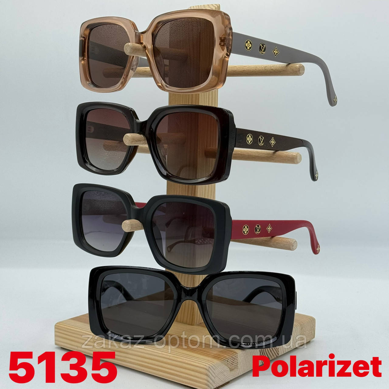 Окуляри жіночі LV гуртом Китай 5135-134904