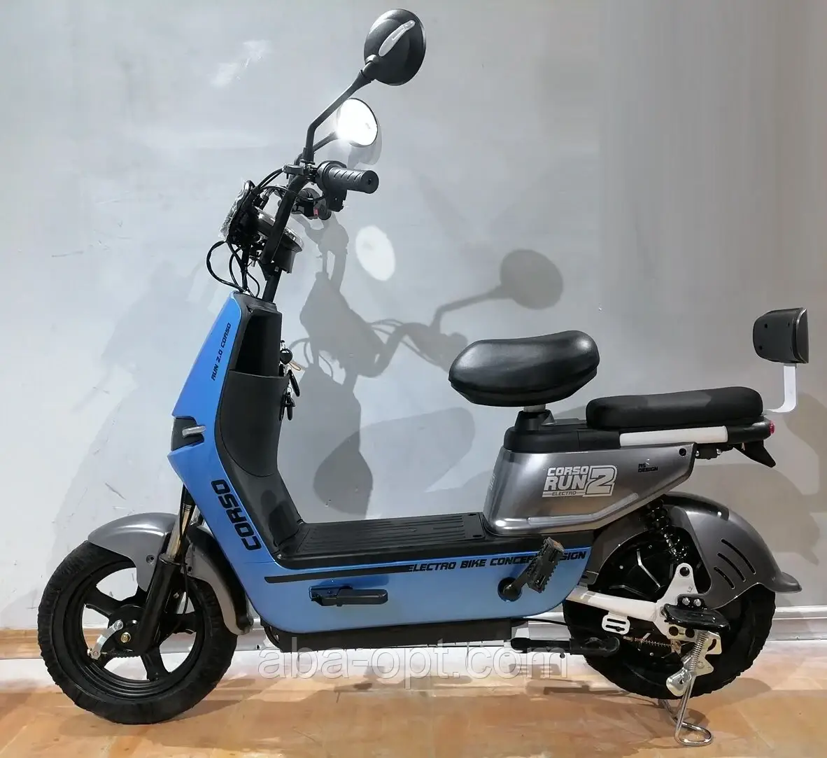 Електричний мопед Corso Run-2 500W-60V-20Ah шини 14"/14" купити в інтернет-магазині дешево
