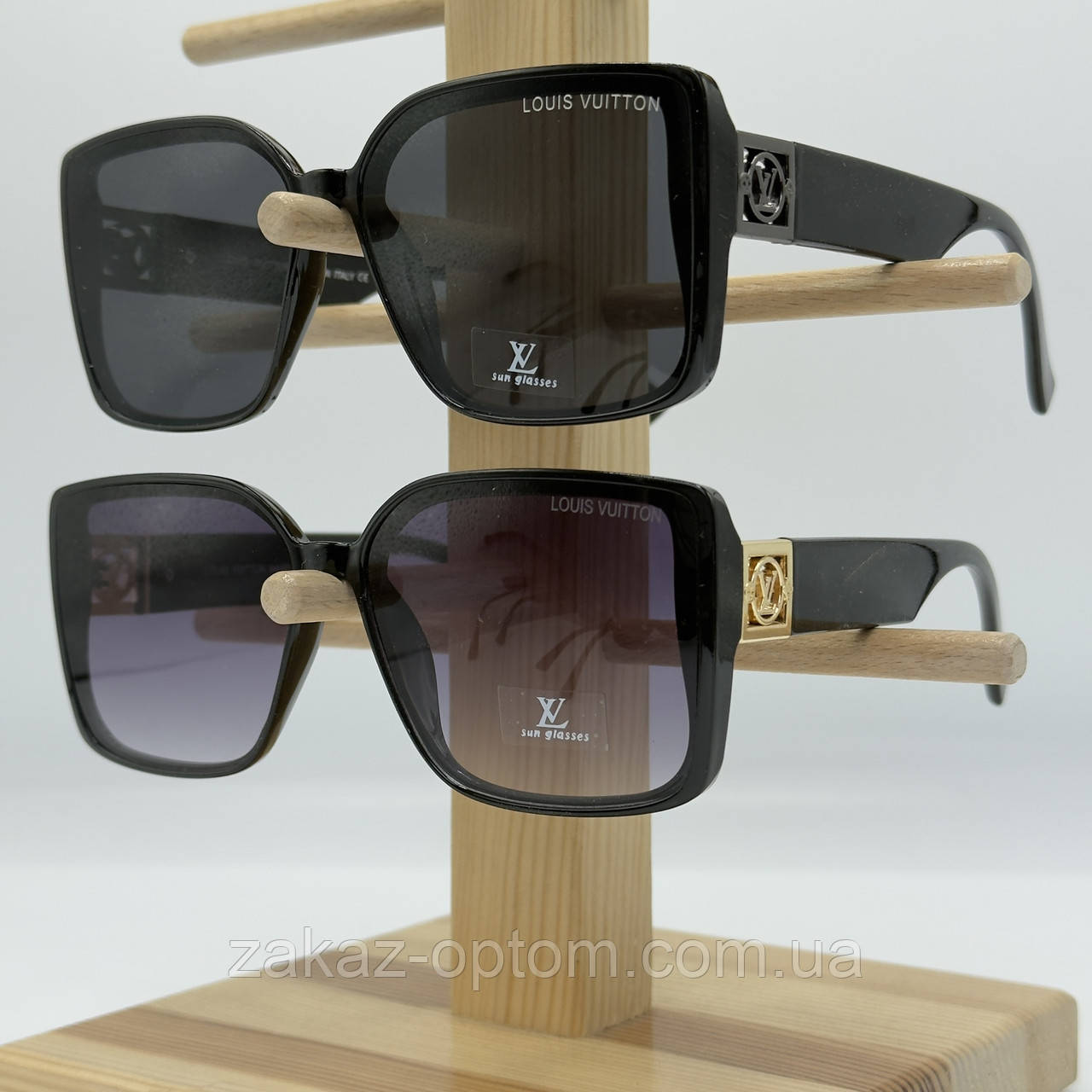 Окуляри жіночі LV гуртом Китай-134945