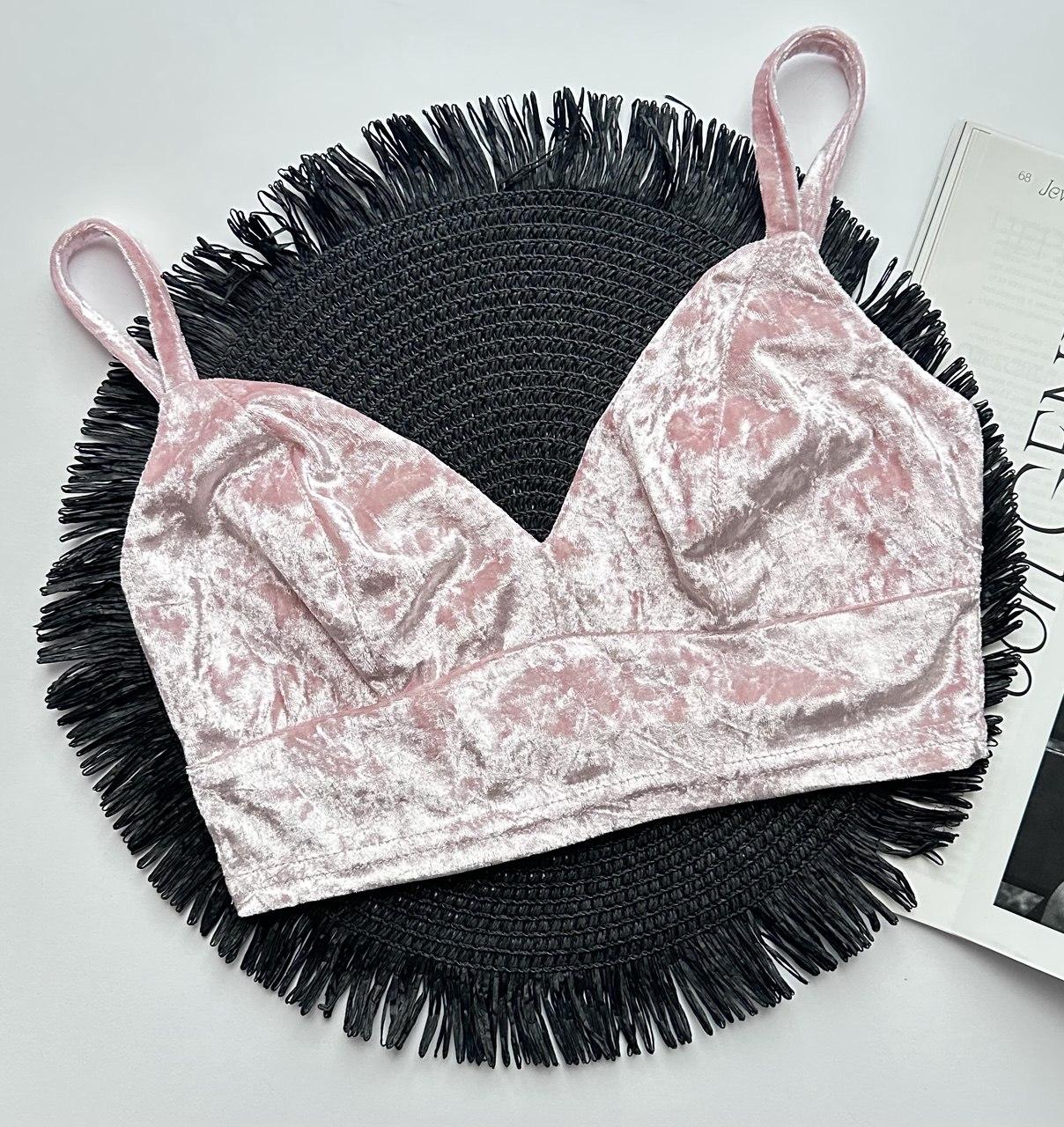 Рожевий жіночий топік із мармурового велюру.