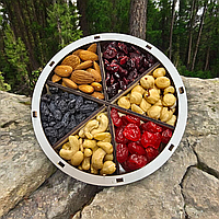 Подарунковий бокс з горіхами та сухофруктами 350 г / Набір горішків смачний подарунок / Мікс сухофруктів на подарунок