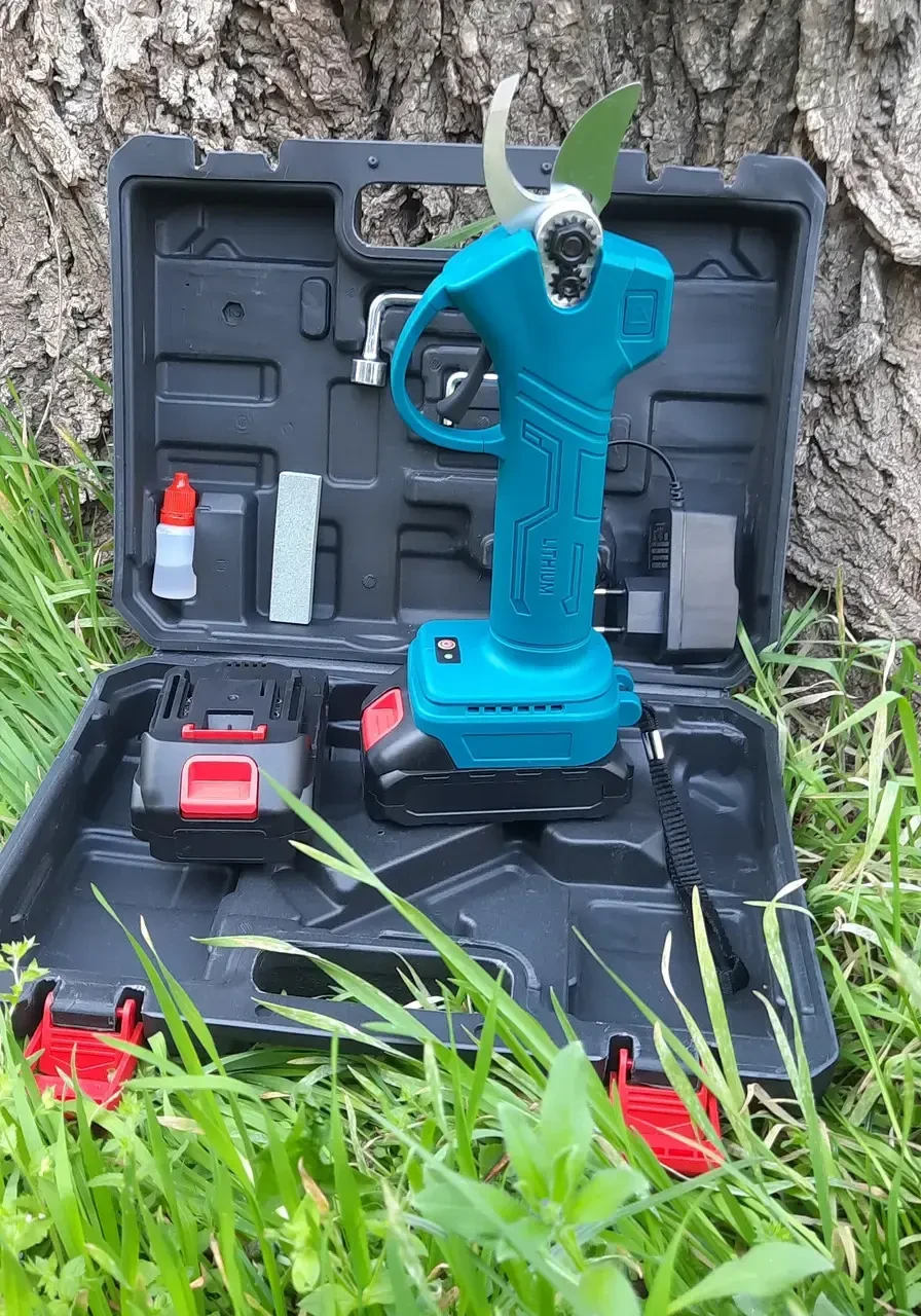 Акумуляторний садовий секатор 24V + 2 акумулятори Сучкоріз / Акумуляторні садові ножиці Crafting tools, фото 1