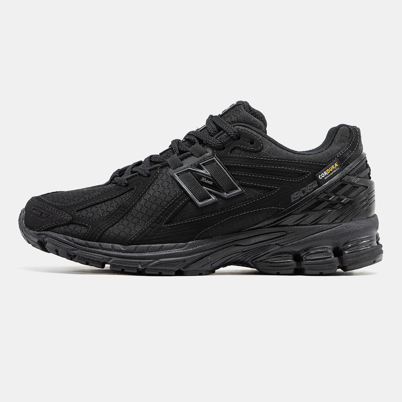 Чоловічі кросівки New Balance 1906R Cordura Black — зручність, міцність, баланс