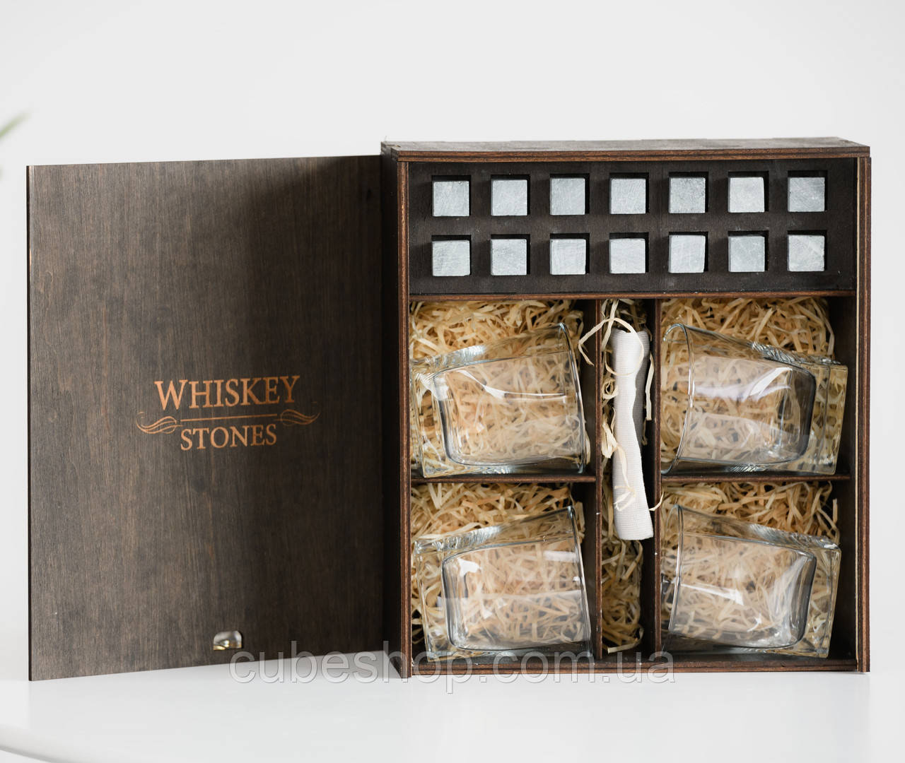 Набір для віскі Baltic №4 (4 склянки, 14 каменів для віскі, щипці)