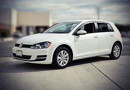 Дефлектори вікон к-т 4 шт з чорним хромованим молдингом Volkswagen Golf 2015 - 2021 Hatchback Wellvisors