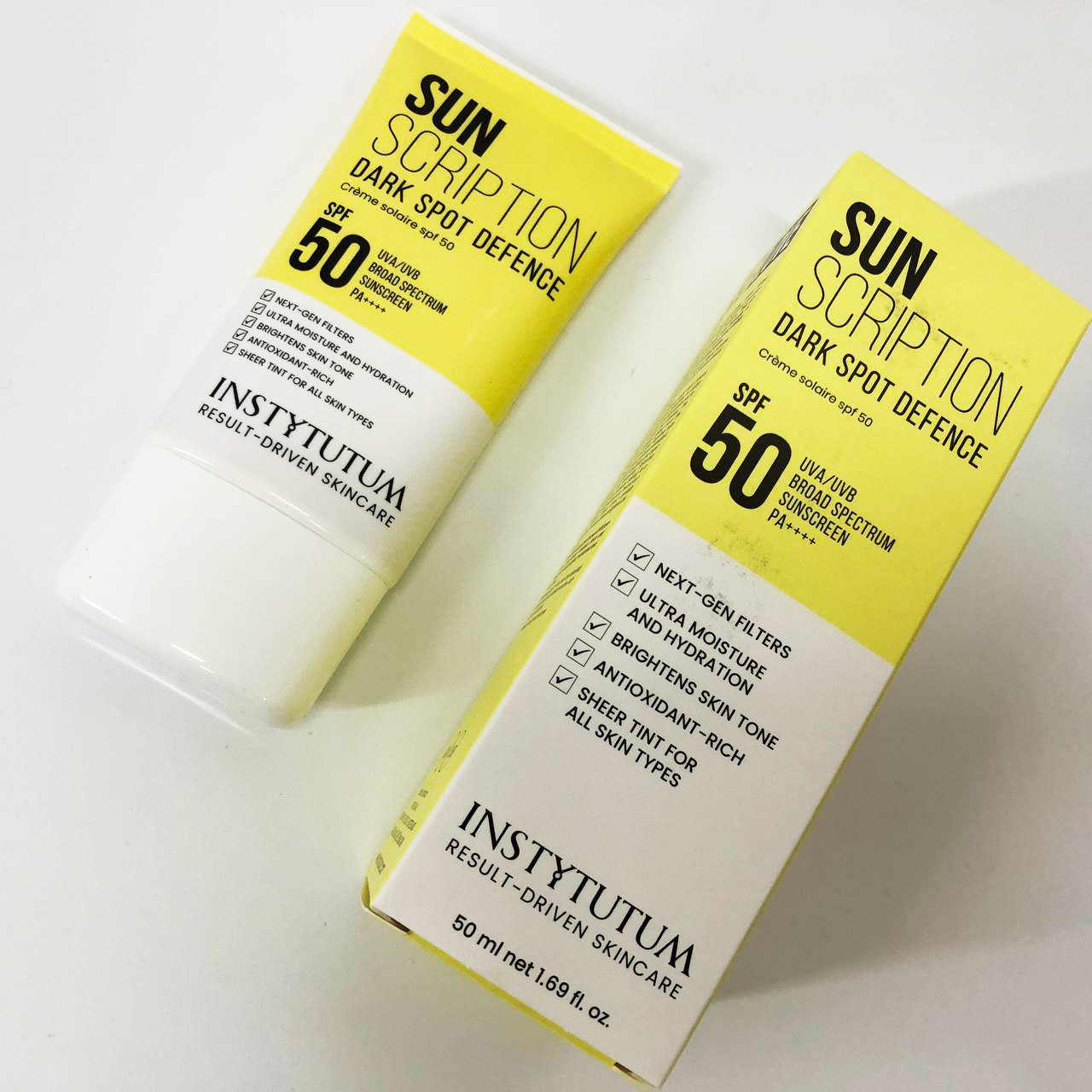 Сонцезахисний крем із освітлювальним ефектом Instytutum Sunscription Dark Spot Defence SPF 50, BK-349 50 мл