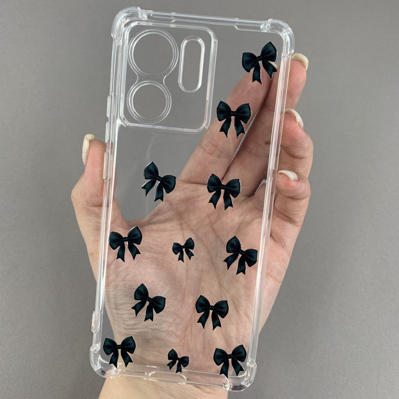 Чохол для Motorola Edge 40 з бронь кутами з принтом чорних бантиків на моторола едж 40 прозорий q03v