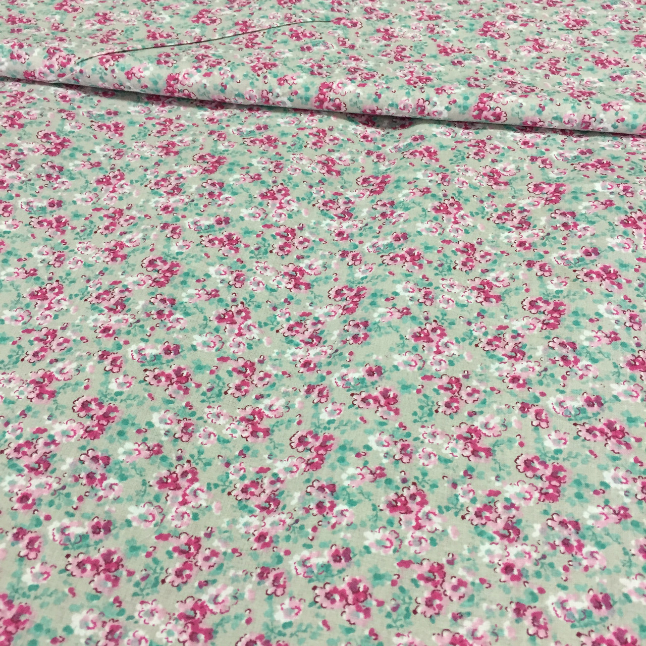 Ткань с мелкими розовыми цветочками на бежевом фоне, бязь, хлопок - фото 2 - id-p340468173