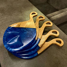 Дошка для подачі сиру та вина з дерева та епоксидної смоли 47*25 см