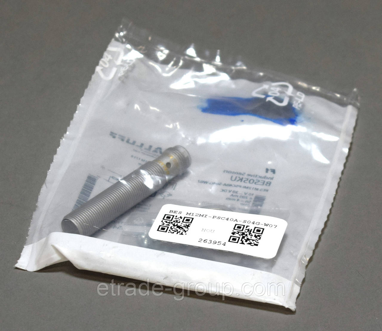 Індуктивний датчик BALLUFF BES_M12MI-PSC40A-S04G-W07 (BES05KU)