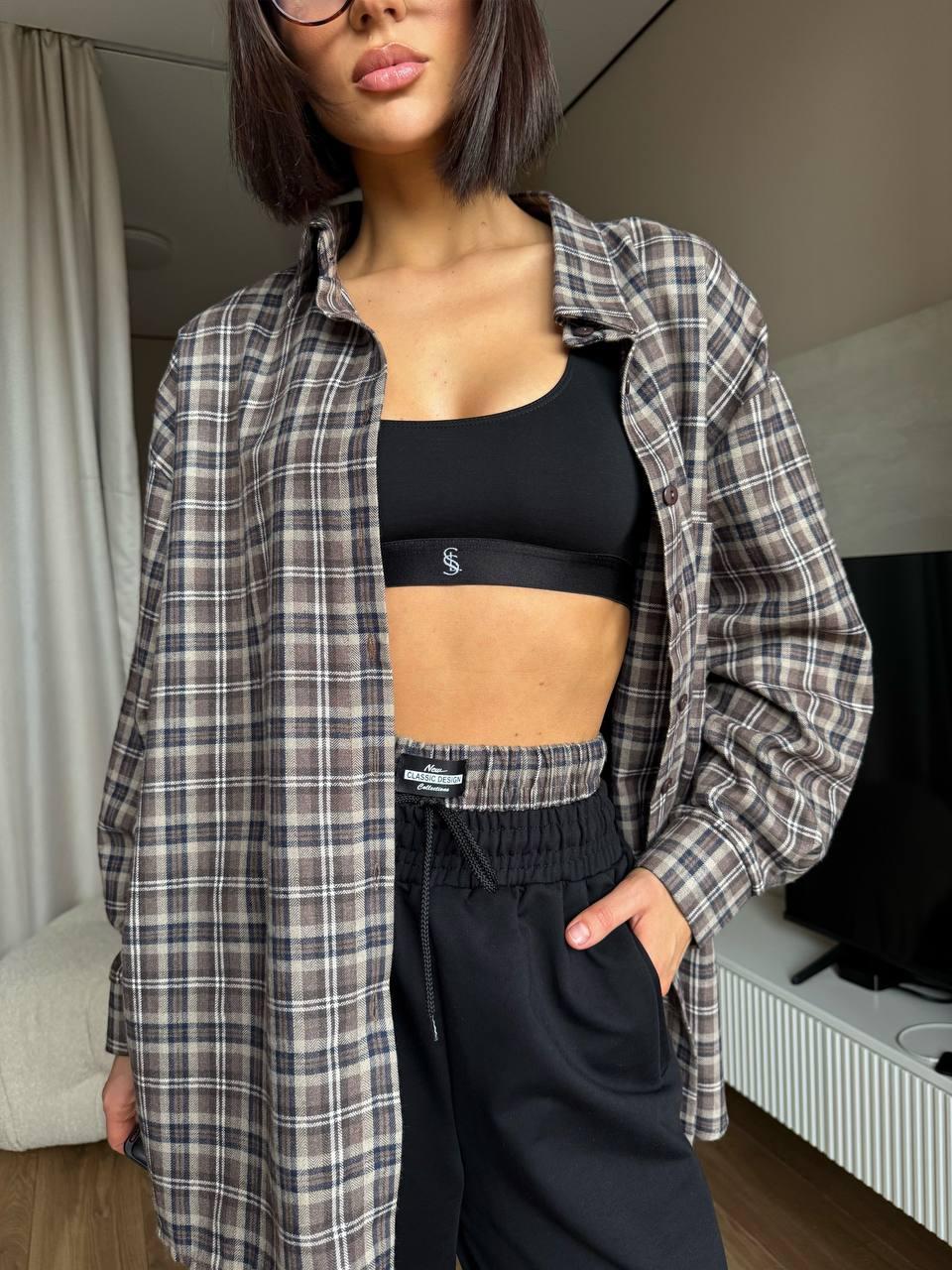 Стильний жіночий повсякденний костюм-двійка: Сорочка вільного крою + Штани палаццо з поясом у колір сорочки, фото 1