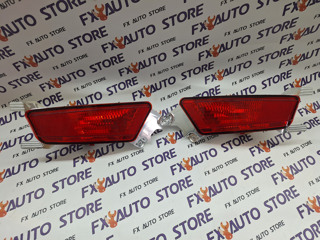 Катафоти Ліхтарі ПАРА в задній бампер відбивач Land Rover Range Rover Evoque L538 2011-2019 LR025149 LR088531