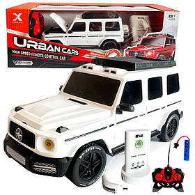 Джип на радіокеруванні білий 1:22 підсвітка 30 км/год зарядна станція акум 3.7V 22х9х10см (KS-31 Y)