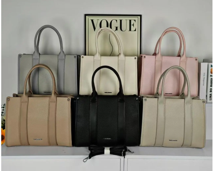 Сумка жіноча прямокутна 32*25 см на блискавці зі штучної шкіри у різних кольорах Zhenya, фото 1