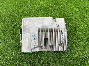 Блок керування мультимедіа Mazda