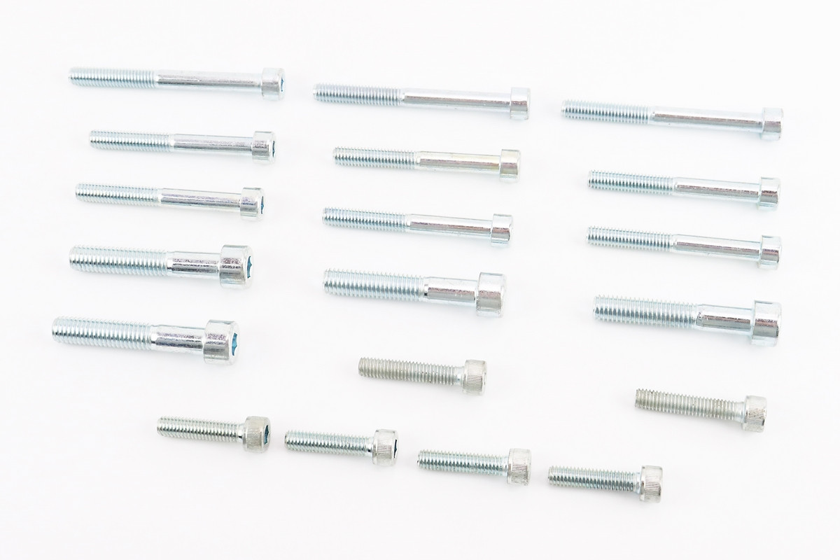 Болти двигуна к-кт (М6х21mm-4шт, М6х30mm-2шт, М6х50mm-6шт, М6х65mm-3шт, М8х45mm-4шт) 634 6V, YT-343427
