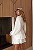 Повітряне літнє муслінове плаття-кльош з воланами на ґудзиках з довгими рукавами білого кольору, фото 5