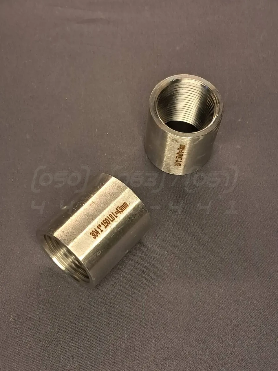 Муфта пряма різьбова Ду 25 (1") з нержавіючої сталі AISI304, повністю прорізана