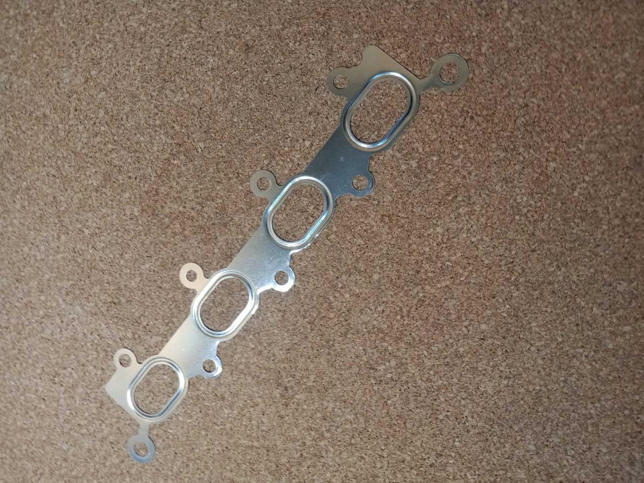 Прокладка випускного колектора 1,6 Brilliance M1 M2 BS4 BS6 Бриллианс М1 М2 Брілліанс, фото 1