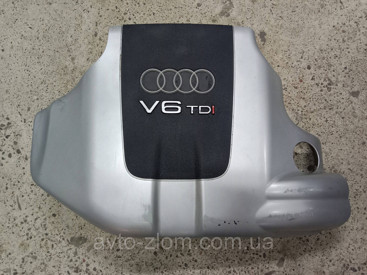 Декоративна кришка двигуна Audi A6 C5, Ауді А6 2,5 TDI. 059103927AC.