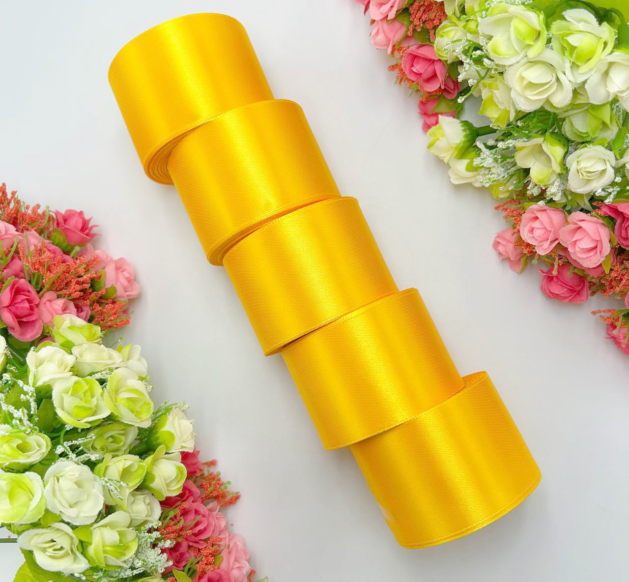 Атласна стрічка для рукоділля - 5 см x 23 м (опт, 5 рулонів) / Теплий жовтий, фото 1