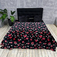 М'який та теплий плед розмір 200*220 см з якісної мікрофібри чорного кольору з квітковим принтом. Плед на ліжко.