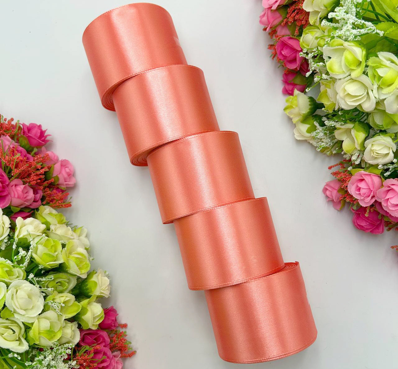 Атласна стрічка для рукоділля - 5 см x 23 м (опт, 5 рулонів) / Світло-лососевий, фото 1