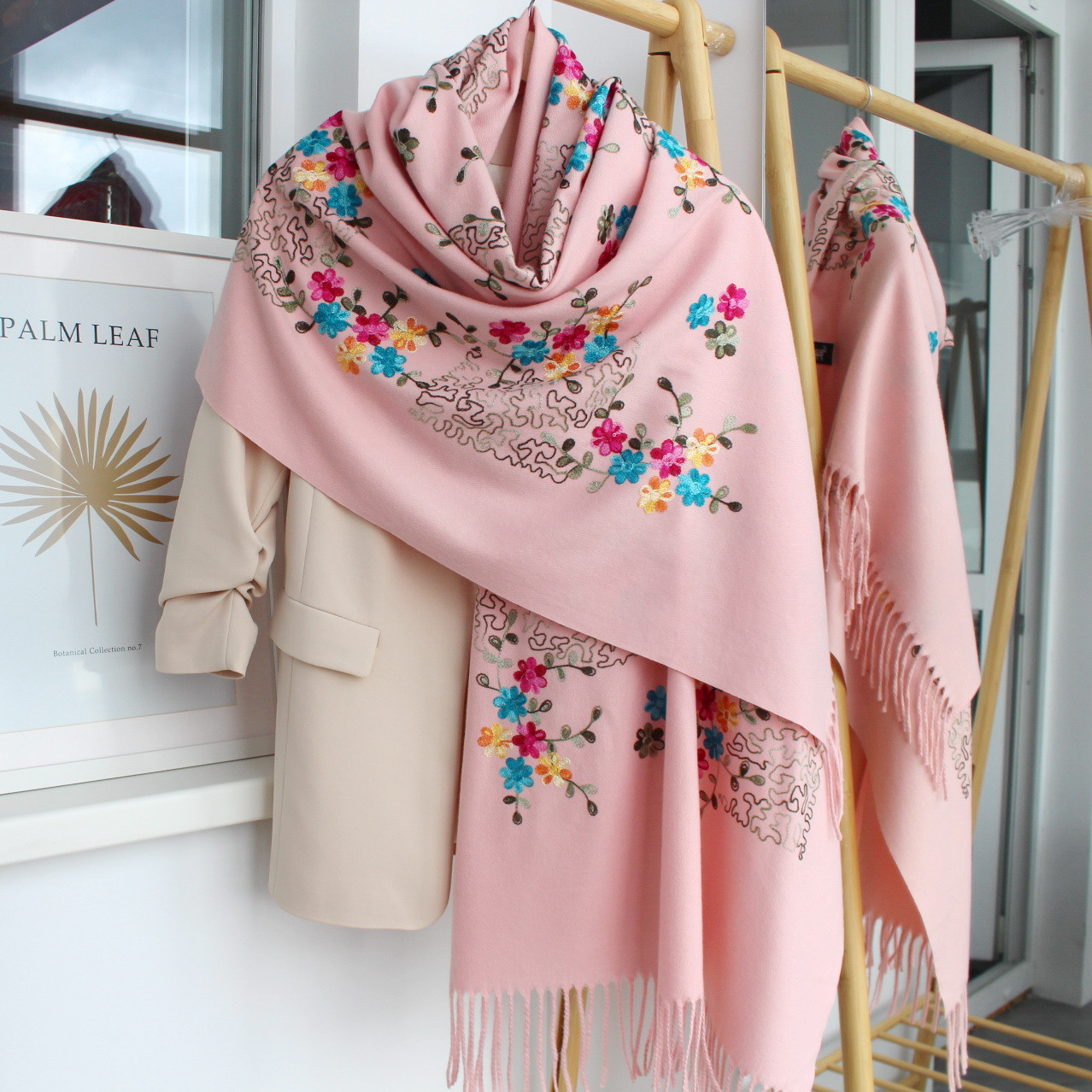 Кашеміровий шарф "Магія природи" пудра 134020, фото 1