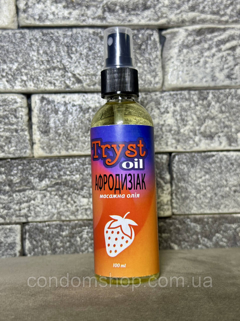 Олія для інтимного масажу Афродизіак полуниця Tryst 100 мл полуниця.100% organic! З дозатором