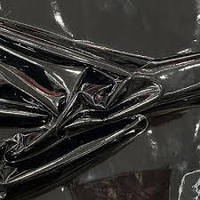 Латекс чорний