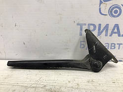 Петля капота права Mitsubishi L200 KB 2.5 ДИЗЕЛЬ 4D56U 2006 (б/у)