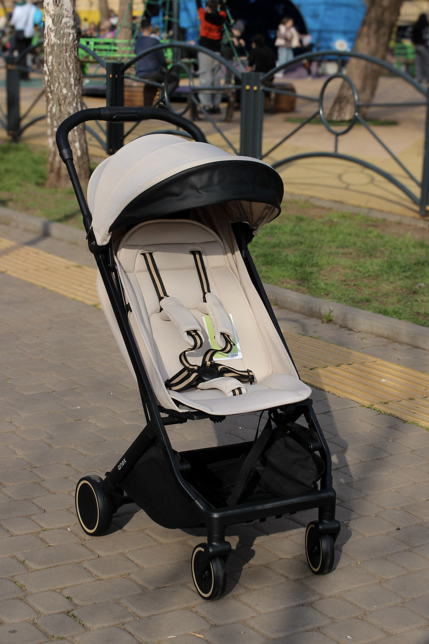 Прогулянкова коляска Anex Air-X², Shiro
