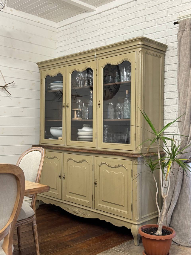 Шафа буфет в стилі Прованс