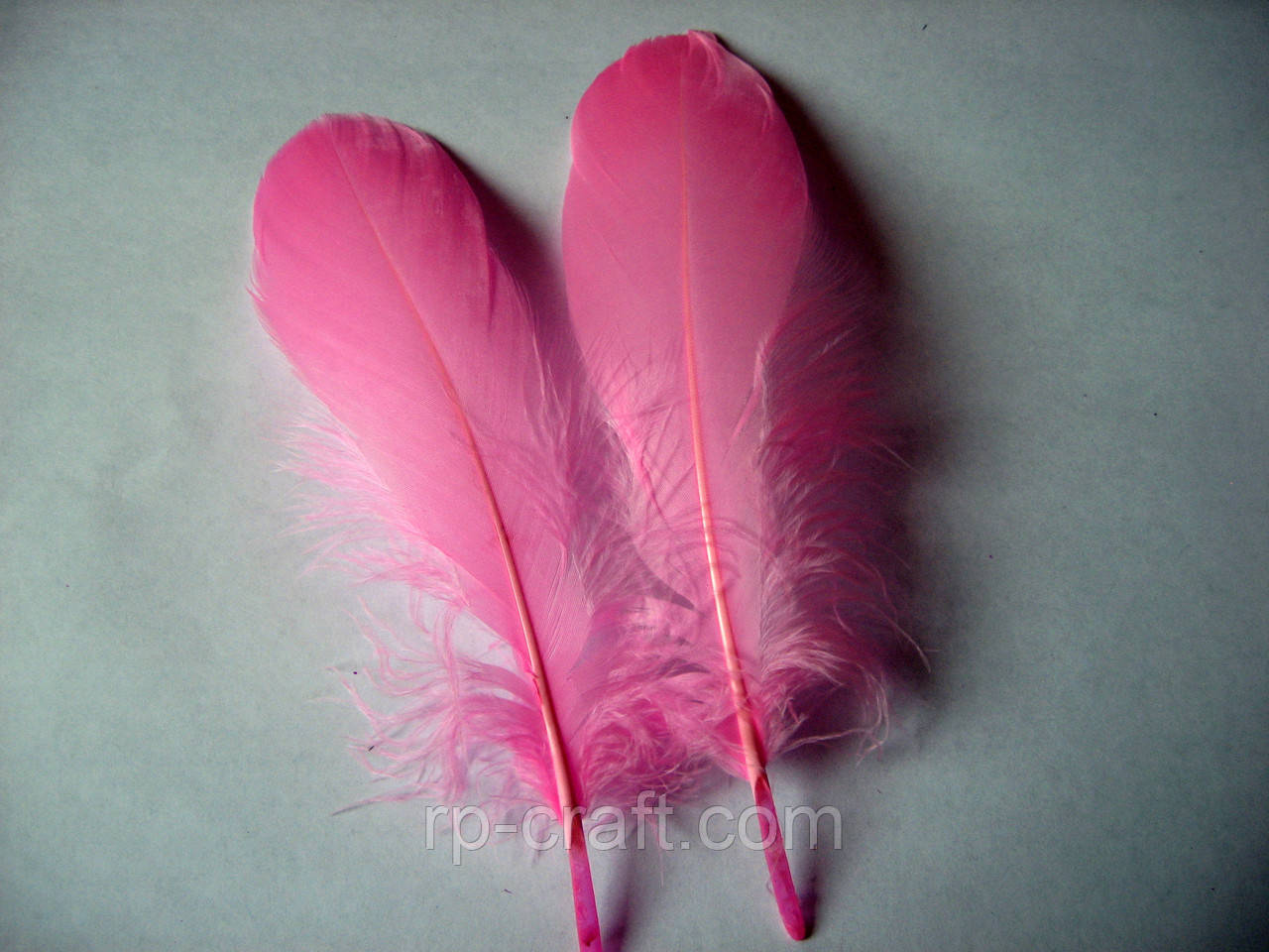 Перо петушиное ,от 11 до 19 см, розовое - фото 1 - id-p462490956