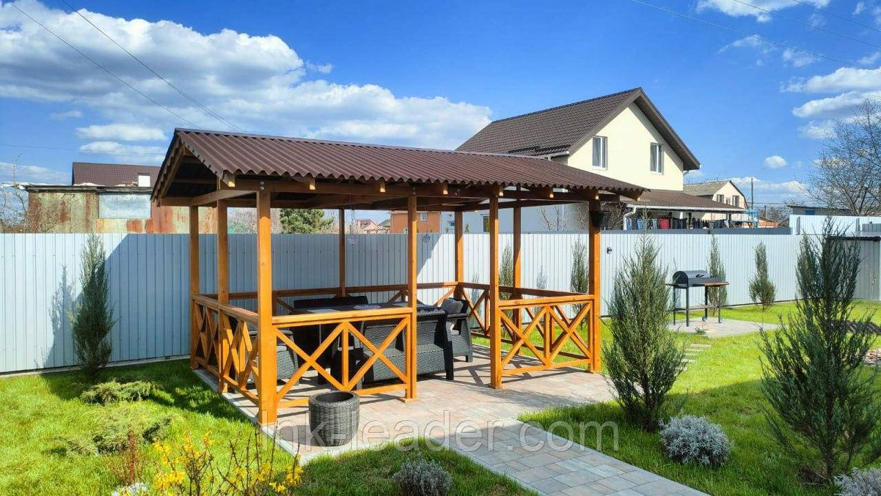 Дерев'яна альтанка 4 на 3 м, розбірна (на 14-16 осіб)