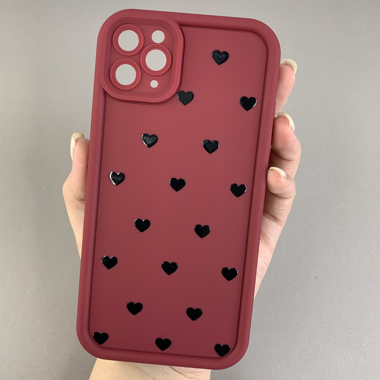 Чохол для iPhone 11 Pro Max чохол з високими бортами з сердечками на телефон айфон 11 про макс бордовий q06e