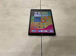 Планшет Apple iPad A2270 MYLD2LL/A (8 Gen., 2020), 10.2", A12 Bionic, 3GB, 128GB, Wi-Fi