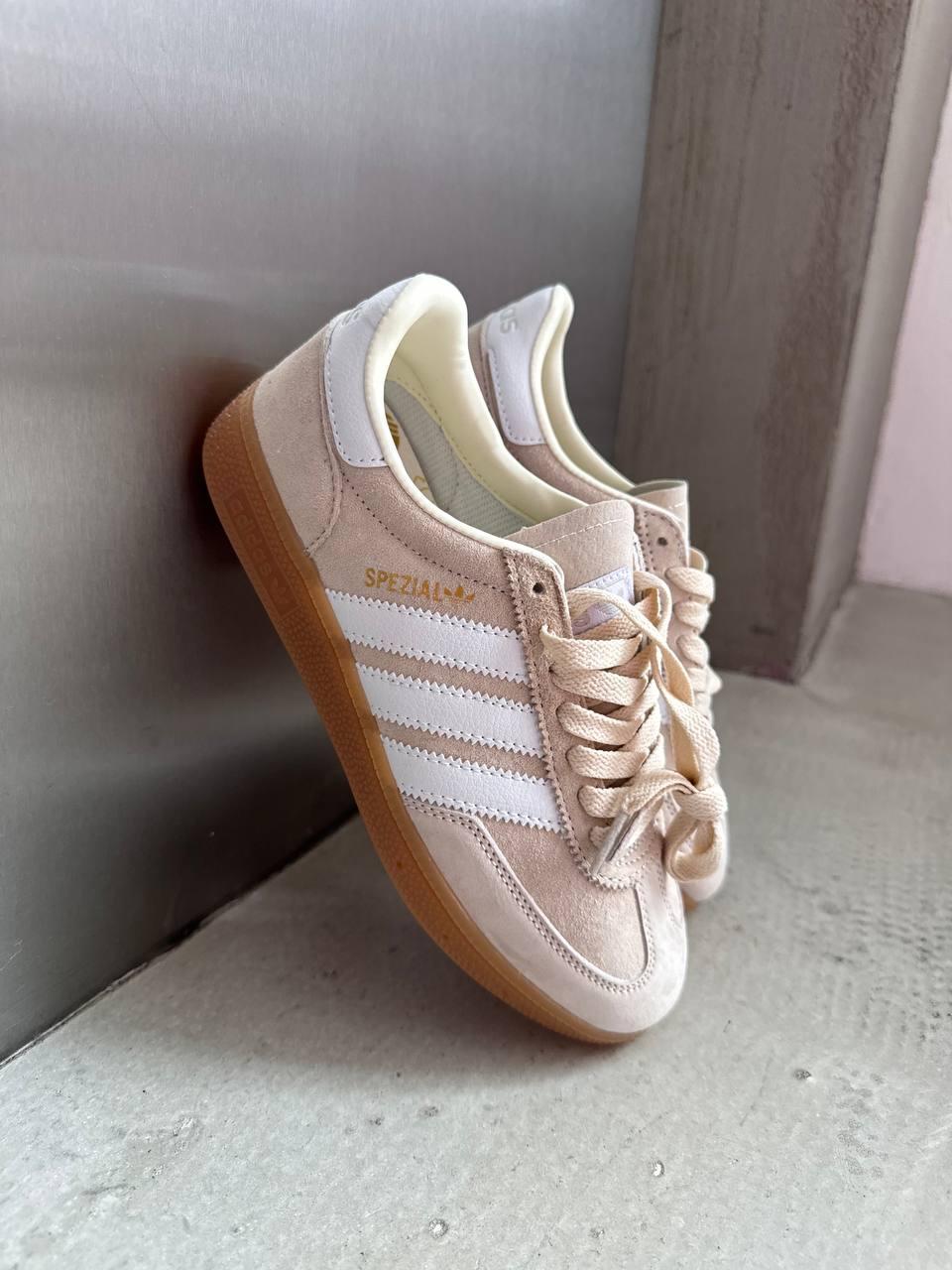 Кросівки чоловічі бежеві Adidas Spezial Beige White Gum (19452), фото 1