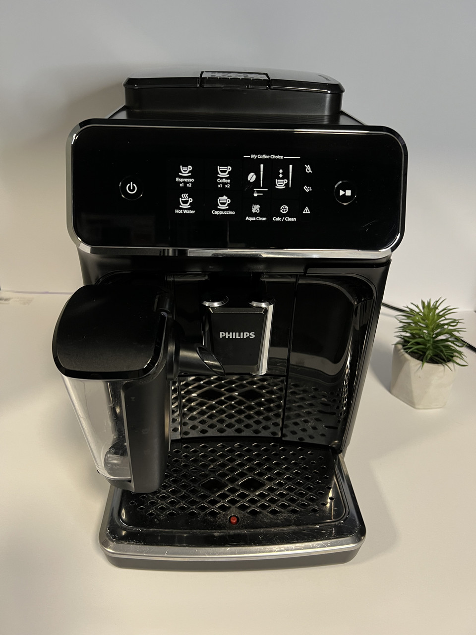 Кавомашина Philips LatteGo EP3241 — капучино, гарантія 3 місяці б/у