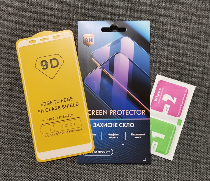 Захисне скло для Xiaomi Redmi 5 Plus з білою рамкою