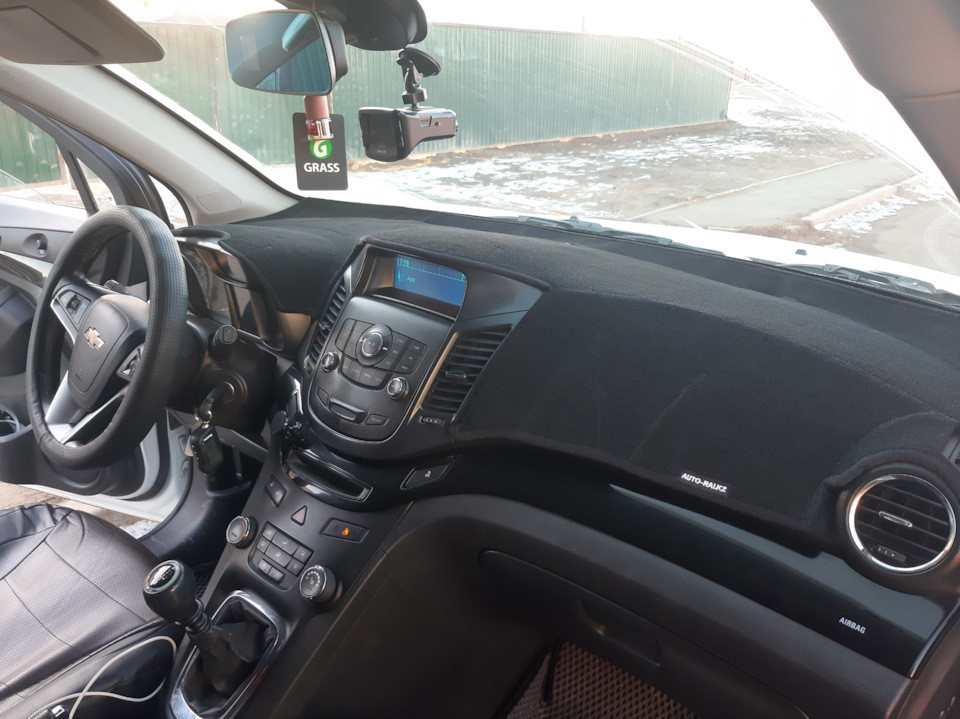Накидка на панель приладів CHEVROLET Orlando, 2010-2015