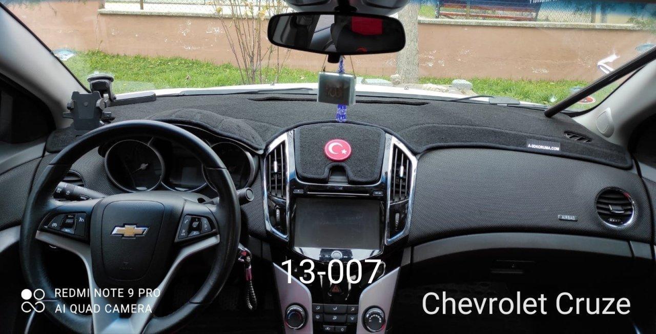 Накидка на панель приладів CHEVROLET Cruze, 2012+