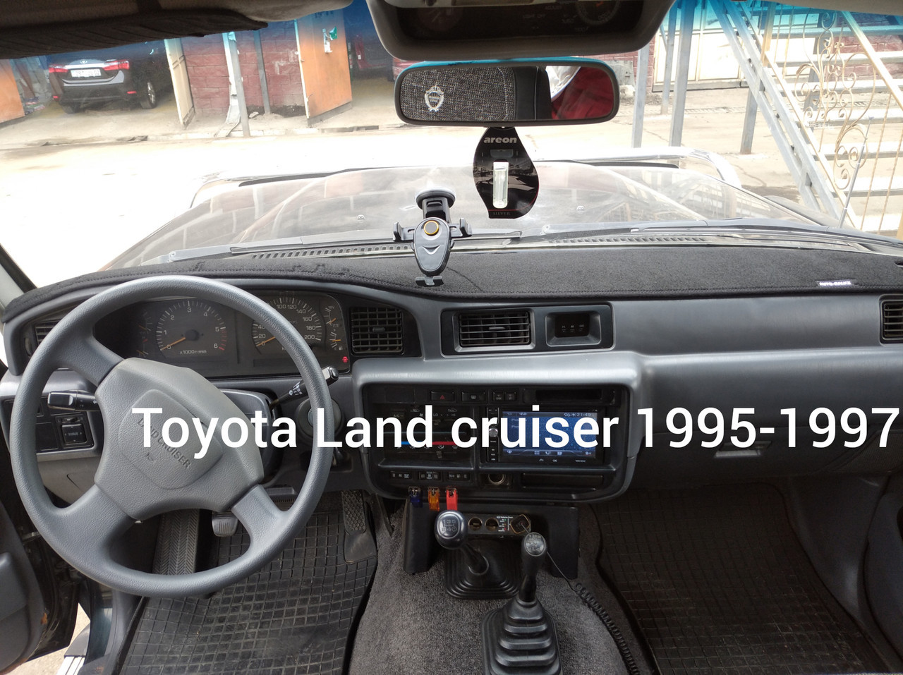Накидка на панель приладів Toyota Land Cruiser 80, 1995-1997