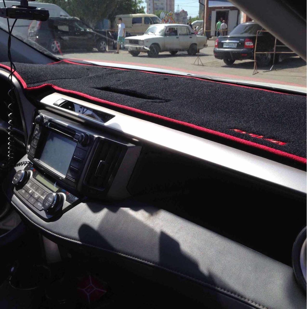 Накидка на панель приладів TOYOTA RAV4 (4 пок., XA40, ), 2013+
