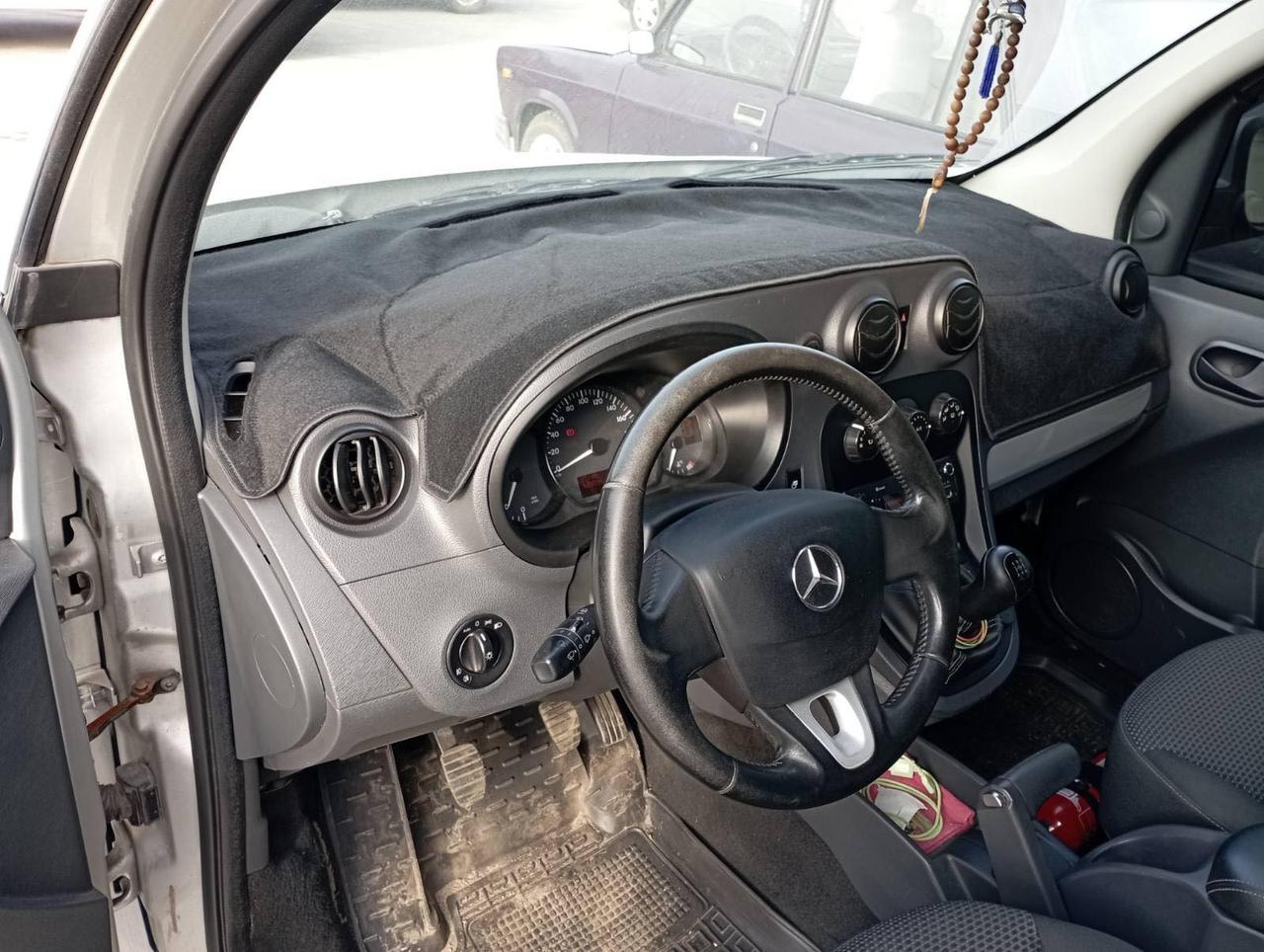 Накидка на панель приладів MERCEDES-BENZ citan, aclass w415, 2012+