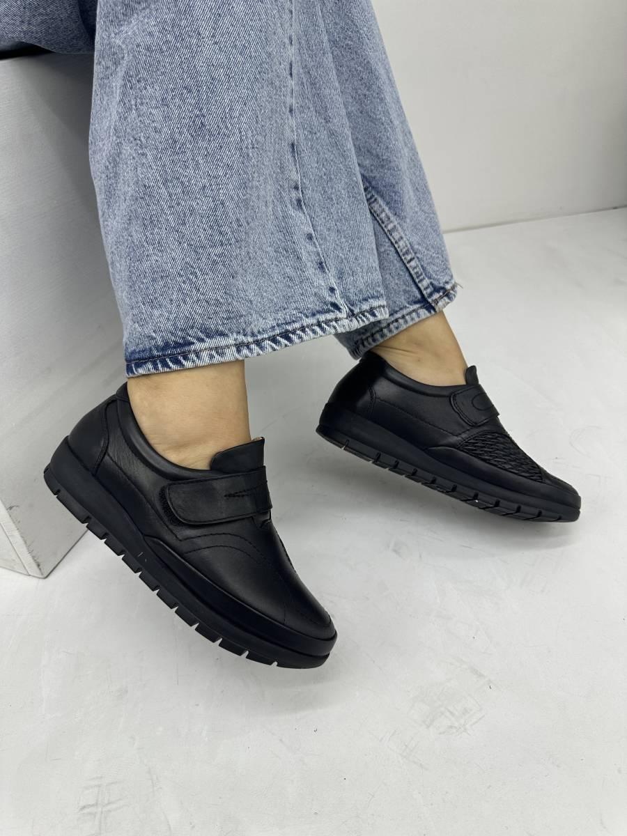 Туфлі жіночі Aras Shoes 380-siyah шкіряні з липучкою 37, фото 1