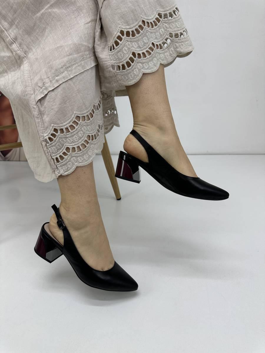 Босоніжки жіночі VISTTALY 1030-black (F274-03H-Y021P) чорні 36
